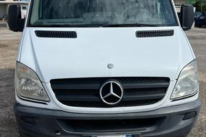 Furgone Mercedes