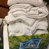 Corredo in Uncinetto Fatto a Mano – Pezzi Unici