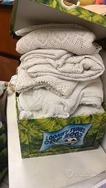 Corredo in Uncinetto Fatto a Mano – Pezzi Unici