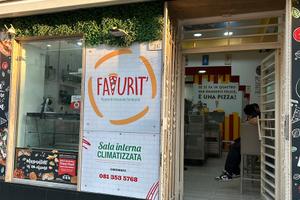 Pizzeria con posti a sedere pomigliano