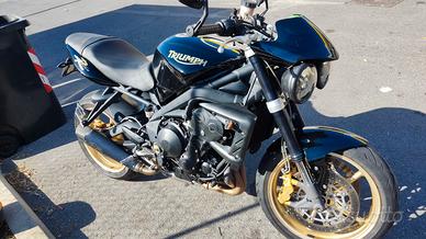 Triumph Street triple 675R