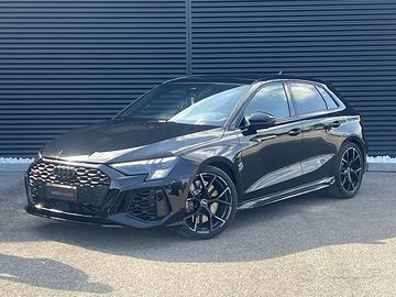 Audi RS 3 Sportback TFSI quattro S tronic 400 CV