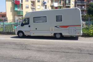Camper semi integrale elnagh
