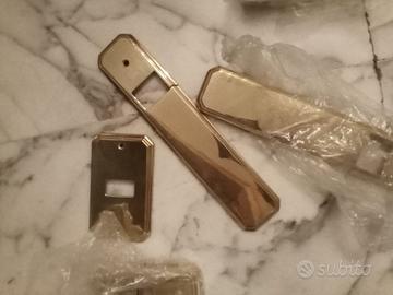 copri presa e placca per serrande in ottone