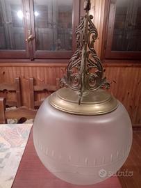 lampadario ottone e vetro satinato 
