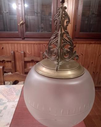 lampadario ottone e vetro satinato 