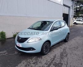 Lancia Ypsilon 1.0 firefly hybrid Oro s&s 70cv