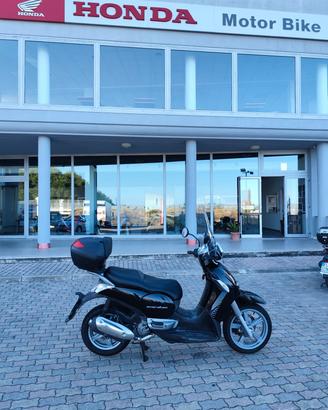 Aprilia Scarabeo 200