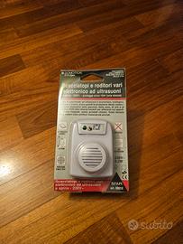 Scacciatopi elettronico ad ultrasuoni