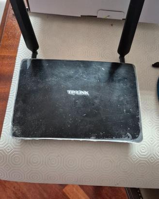 TP-Link Archer MR200
