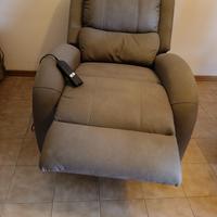 Poltrona elettrica reclinabile