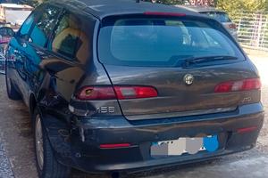 Alfa 156