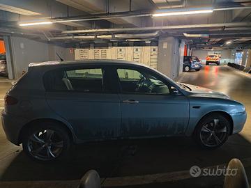 Alfa Romeo 147 1.9 JTD 115 CV