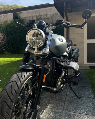 BMW R nineT Scrambler 2024 – 2.200 km – Full Black