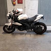 Triumph Speed Triple 1050 2012 abs 