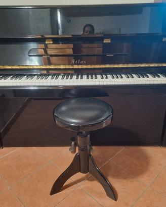 pianoforte verticale con sgabello pelle nero lucid