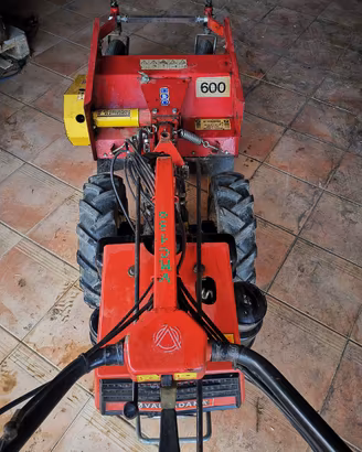 Motocoltivatore diesel Valpadana VMC 130 + trincia