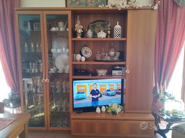 parete attrezzata artigianale 