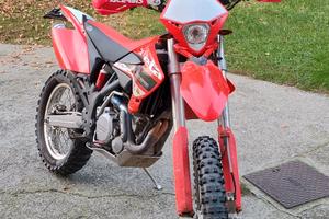 beta 525 
