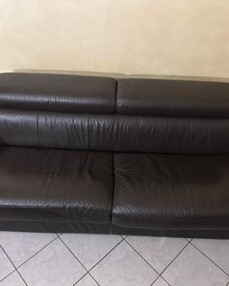 Divano letto in pelle