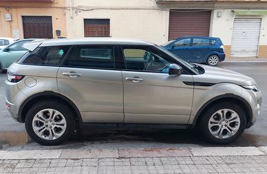 Vendersi range rover evoque 2.2 190hp