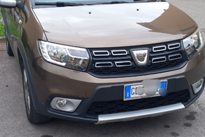 Dacia sandero stepway 1.0 tce gpl 100 garanzia zen