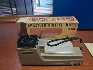 spazzola pulisci abiti