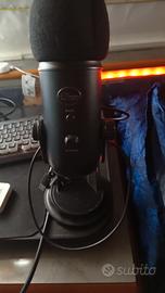 BLUE YETI MICROFONO