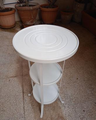 Tavolino tondo in metallo