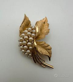 Spilla trifari