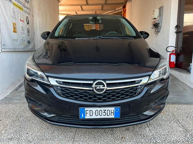 Opel Astra 1.6 CDTi 110CV Innovation