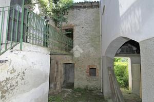 RUSTICO A PARODI LIGURE