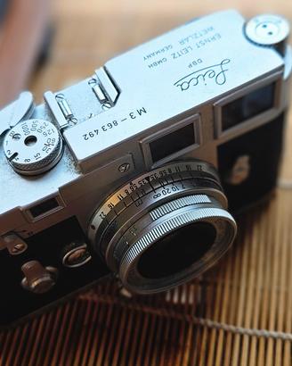 LEICA M3 