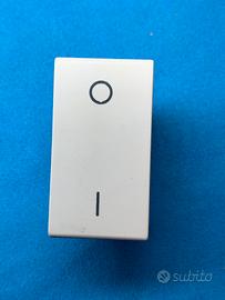 Interruttore Bipolare Ave Ral 250V 16AX 45510