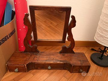 Specchiera da toilette