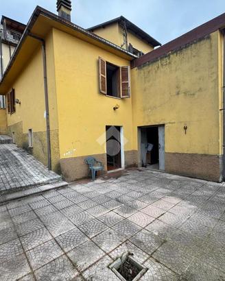 CASA SEMINDIPENDENTE A CAPISTRELLO