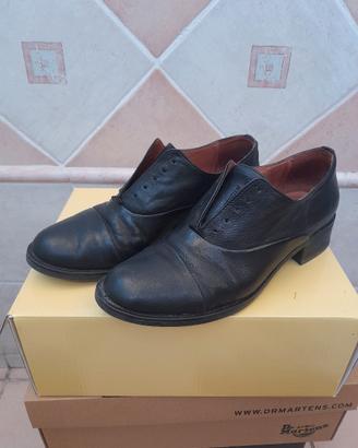 scarpe in pelle nere