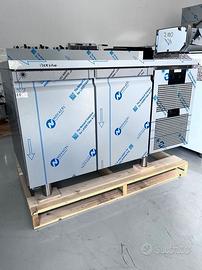 Tavolo refrigerato 2 porte Nuovo