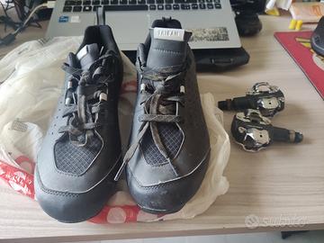 pedali e scarpe sgancio rapido