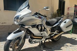 Moto guzzi norge 1200 gt