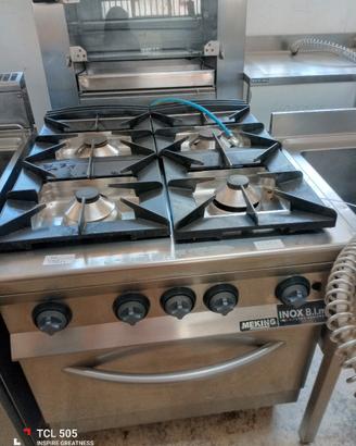 cucina 4 fuochi a gas  