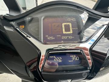 Honda SH 125 Sport  2025