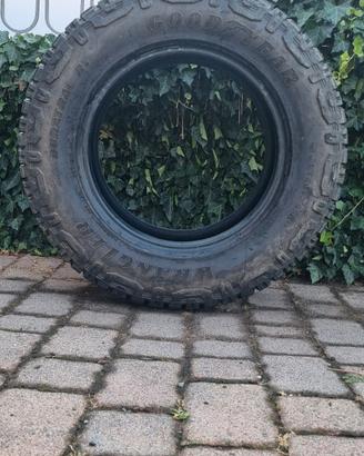 Gomme Pneumatici Goodyear Duratrac RT 265/65 r17