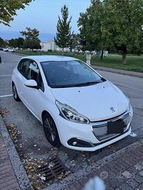 Peugeot 208 1.6 Diesel 75 CV (55Kw) 2016