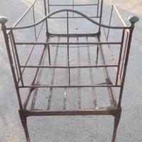 Telaio lettino in ferro centenario