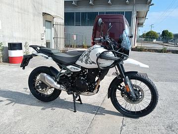 Royal Enfield HIMALAYAN 450 sped. In tutta Italia