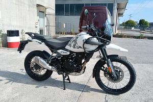 Royal Enfield HIMALAYAN 450 sped. In tutta Italia