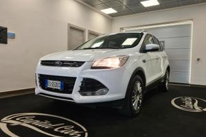 Ford Kuga 2.0 TDCI 140 CV 4WD Powershift Titanium