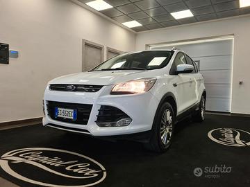 Ford Kuga 2.0 TDCI 140 CV 4WD Powershift Titanium