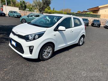 Kia Picanto 1.0 12V 5 porte Urban
